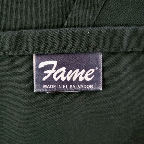 Don’t Make Me Poison Your Food – Hunter Green Apron - Picture 7 of 10